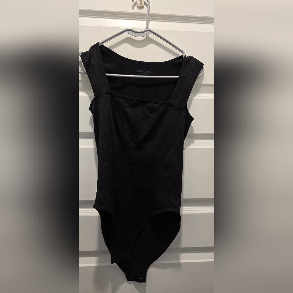 Women's Elegant Black Sleeveless Tummy Control Bodysuit